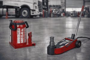 Imagen comparativa de gato hidráulico de botella de 50 toneladas y gato hidráulico de carretilla profesional, utilizados en talleres mecánicos e industriales para la elevación segura de vehículos. El gato de botella destaca por su alta capacidad de carga y diseño compacto, mientras que el gato de carretilla ofrece mayor movilidad y rapidez en trabajos diarios con turismos y vehículos ligeros.